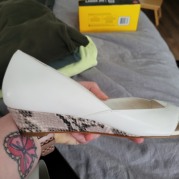 NIB Cole Haan air darleen wedges - Picture 5 of 5